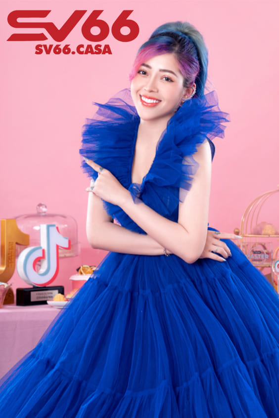 Quá Trình Học Tập Và Đời Sống Của Linh Barbie
